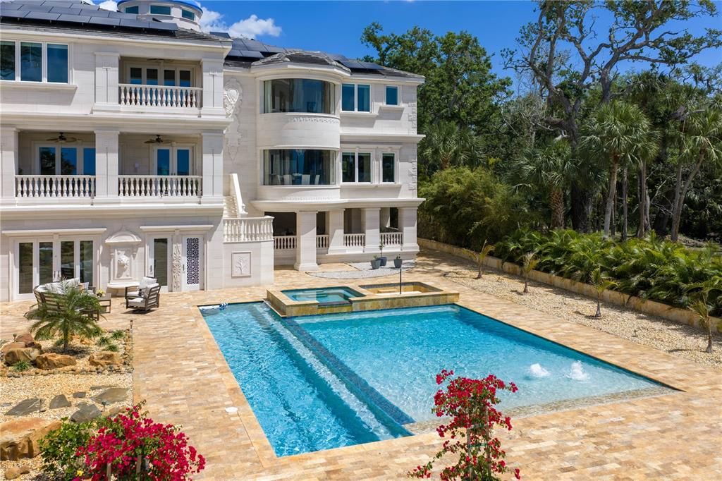 En Venta: $15,100,000 (5 camas, 5 baños, 10395 Pies cuadrados)