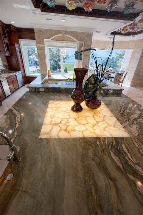 En Venta: $15,100,000 (5 camas, 5 baños, 10395 Pies cuadrados)