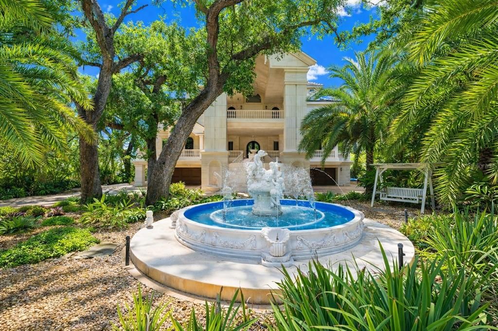 En Venta: $15,100,000 (5 camas, 5 baños, 10395 Pies cuadrados)