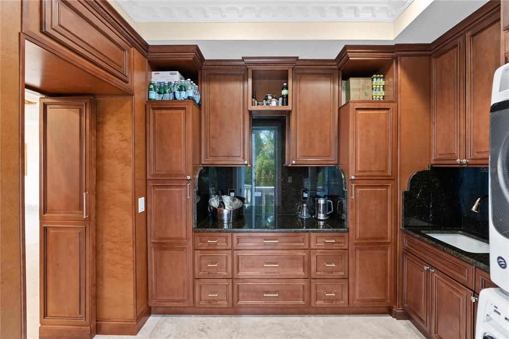 En Venta: $15,100,000 (5 camas, 5 baños, 10395 Pies cuadrados)
