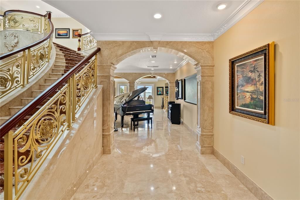En Venta: $15,100,000 (5 camas, 5 baños, 10395 Pies cuadrados)