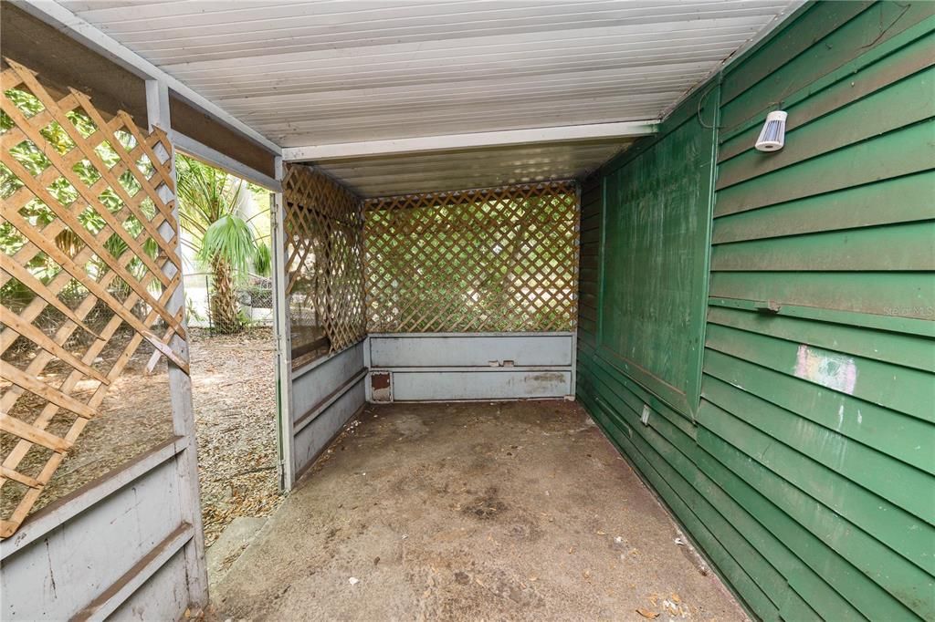 Activo con contrato: $179,000 (3 camas, 1 baños, 1184 Pies cuadrados)