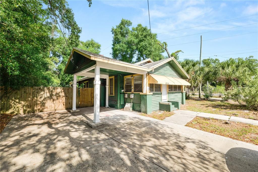Activo con contrato: $179,000 (3 camas, 1 baños, 1184 Pies cuadrados)