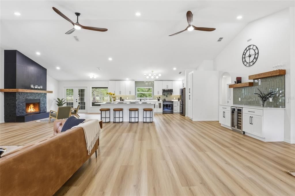 For Sale: $724,900 (4 beds, 3 baths, 3058 Square Feet)