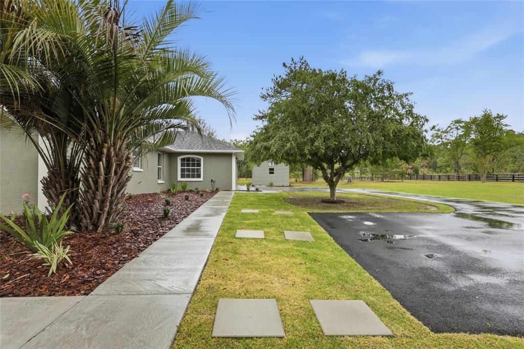 For Sale: $724,900 (4 beds, 3 baths, 3058 Square Feet)