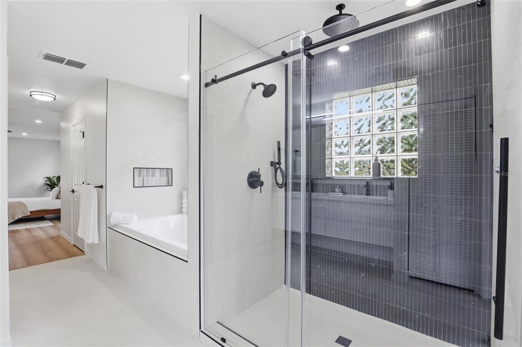 For Sale: $724,900 (4 beds, 3 baths, 3058 Square Feet)