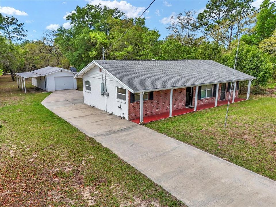 Vendido Recientemente: $216,000 (3 camas, 2 baños, 1388 Pies cuadrados)