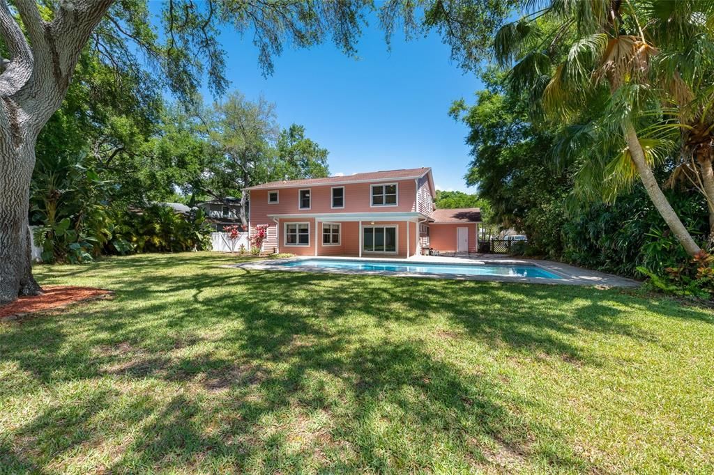 Active With Contract: $839,900 (4 beds, 4 baths, 3237 Square Feet)