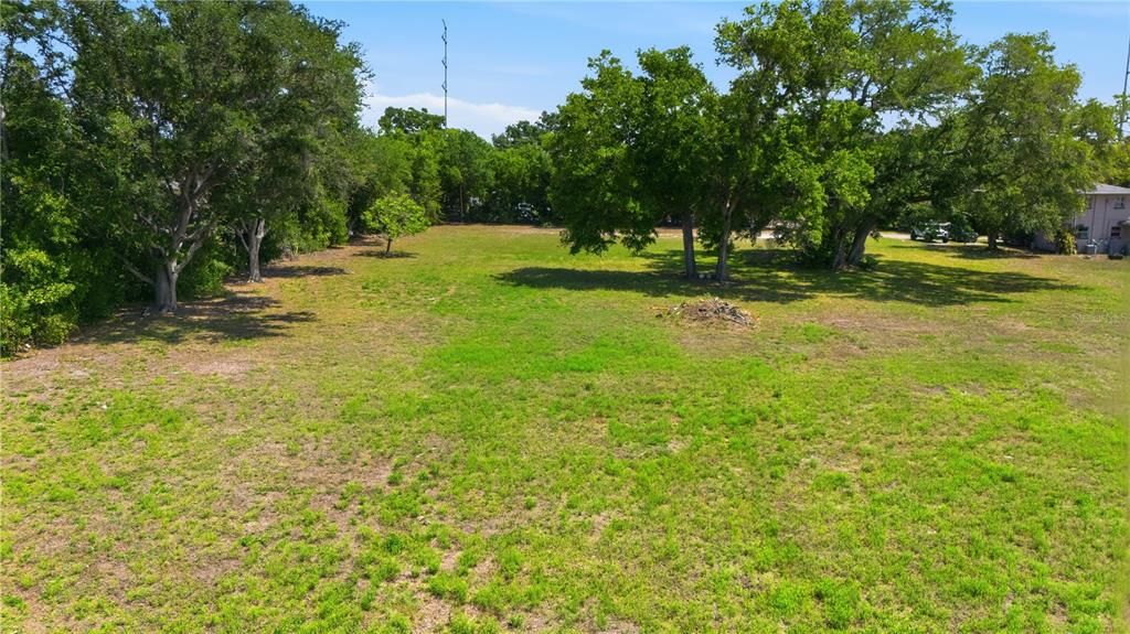 For Sale: $3,199,000 (4.75 acres)