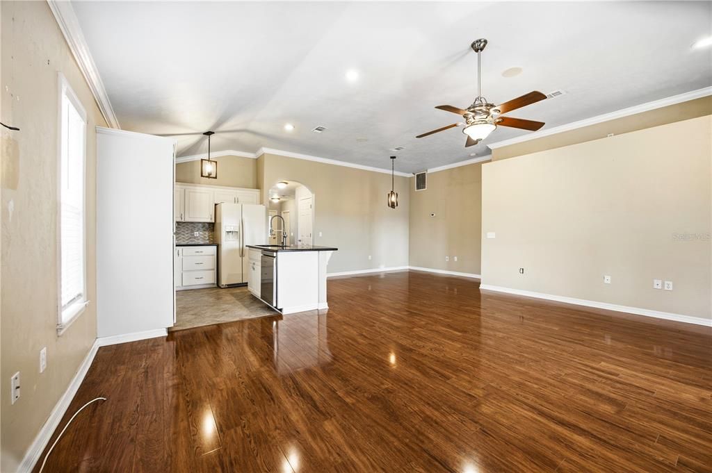En Venta: $289,900 (3 camas, 2 baños, 1516 Pies cuadrados)