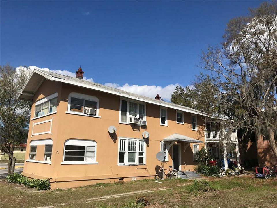 En Renta: $700 (2 camas, 1 baños, 740 Pies cuadrados)