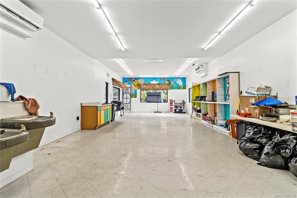 For Sale: $535,000 (1 beds, 1 baths, 1432 Square Feet)