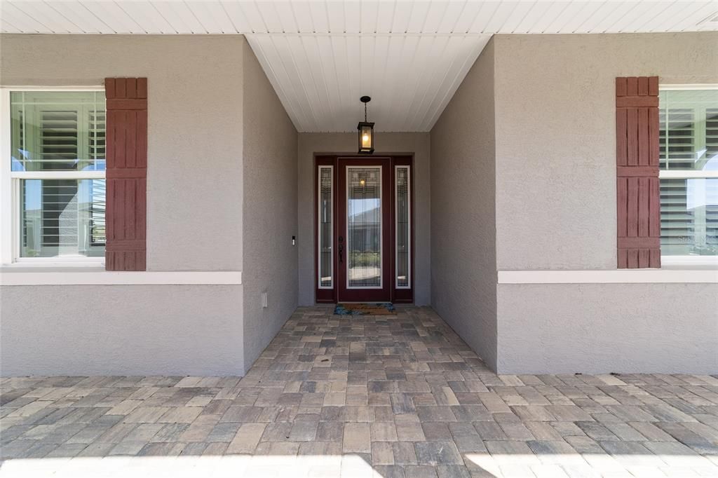 Active With Contract: $549,900 (3 beds, 3 baths, 2457 Square Feet)