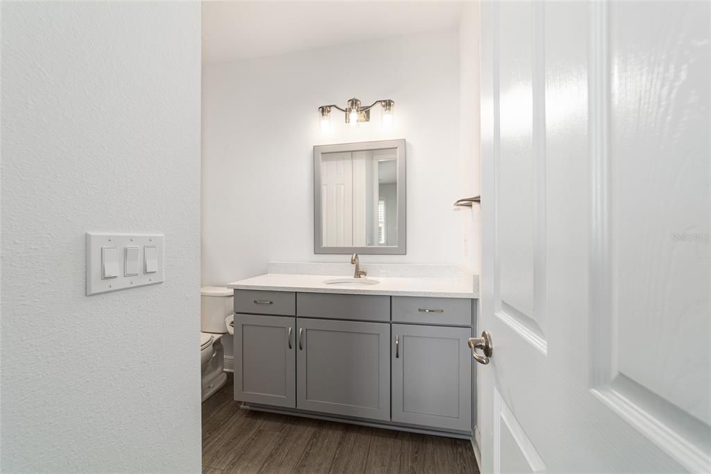 Active With Contract: $549,900 (3 beds, 3 baths, 2457 Square Feet)