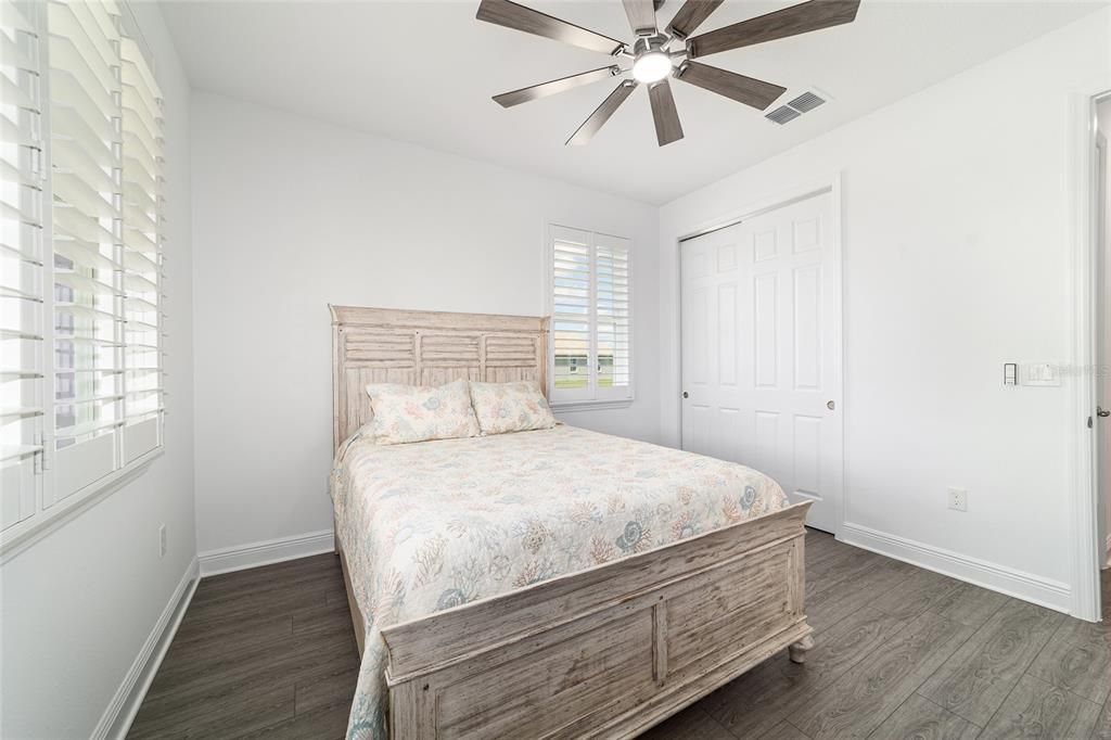 Active With Contract: $549,900 (3 beds, 3 baths, 2457 Square Feet)