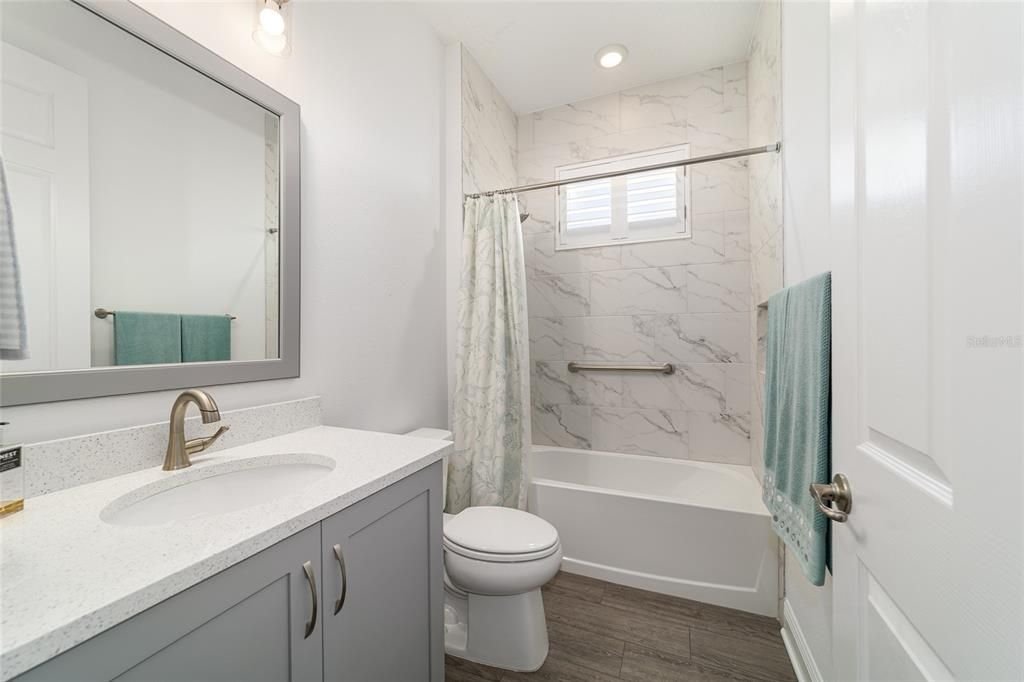 Active With Contract: $549,900 (3 beds, 3 baths, 2457 Square Feet)