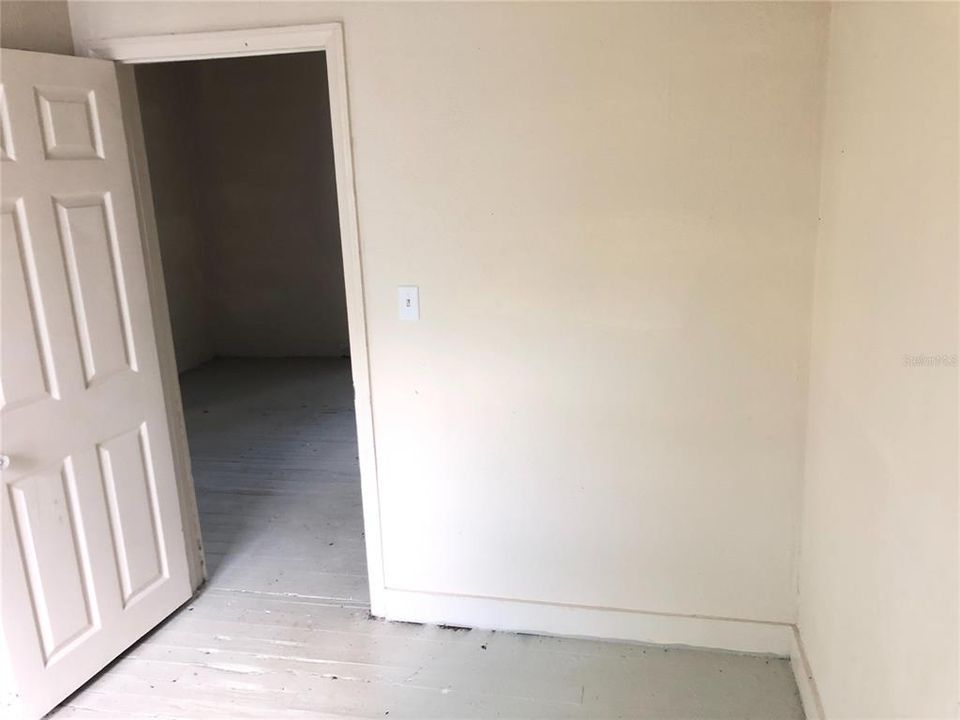 For Rent: $600 (2 beds, 1 baths, 786 Square Feet)