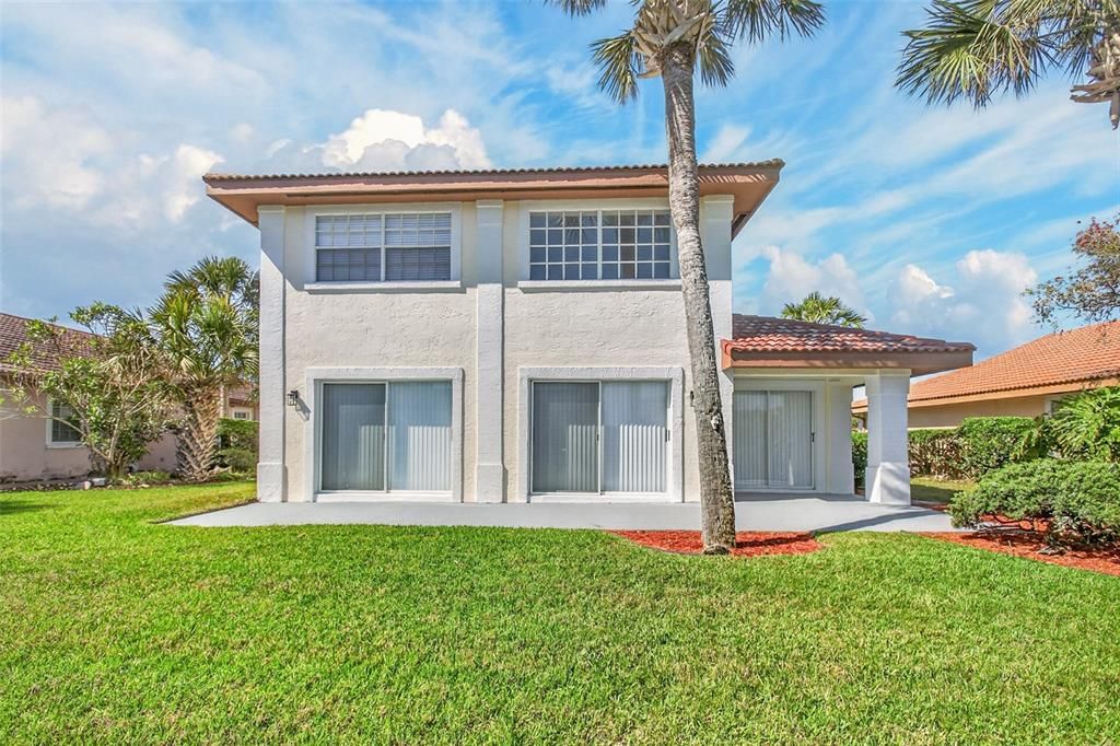 Active With Contract: $429,900 (3 beds, 2 baths, 1576 Square Feet)