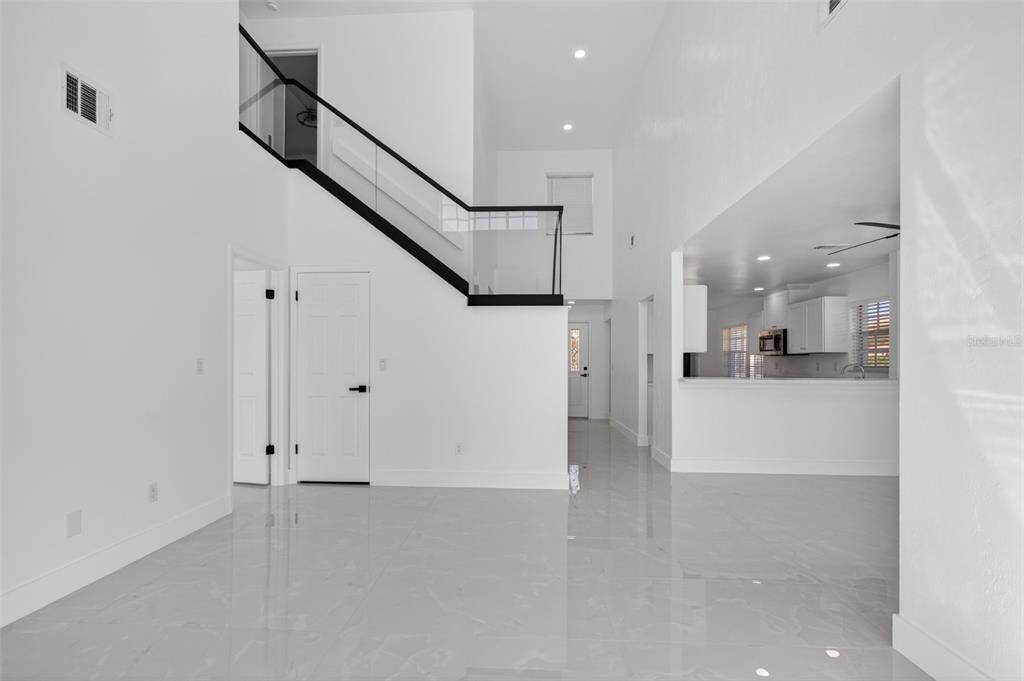 Active With Contract: $429,900 (3 beds, 2 baths, 1576 Square Feet)
