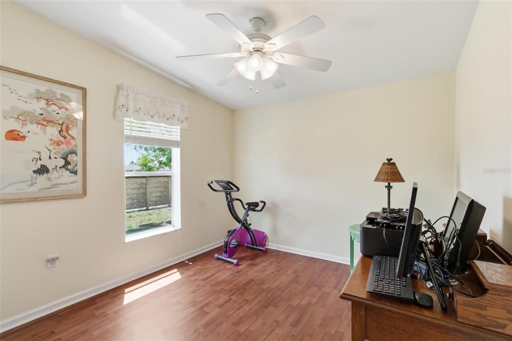 For Sale: $189,000 (3 beds, 2 baths, 1566 Square Feet)