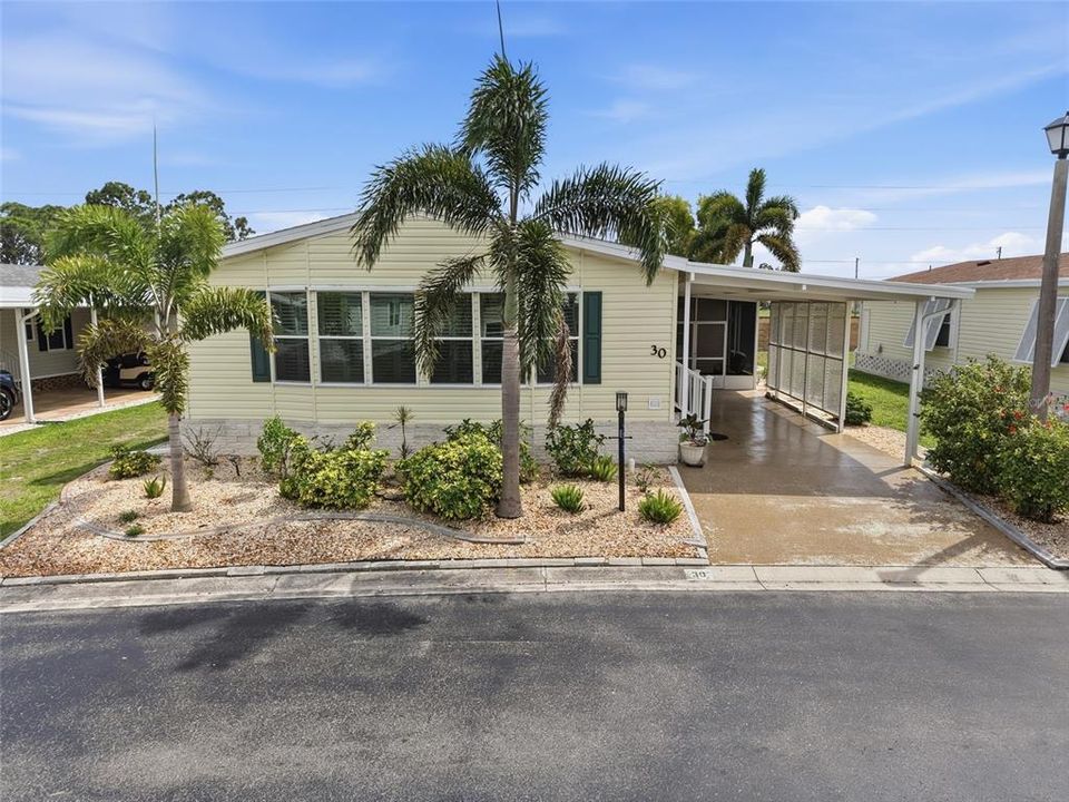 For Sale: $189,000 (3 beds, 2 baths, 1566 Square Feet)