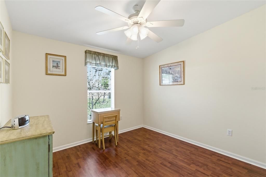 For Sale: $189,000 (3 beds, 2 baths, 1566 Square Feet)