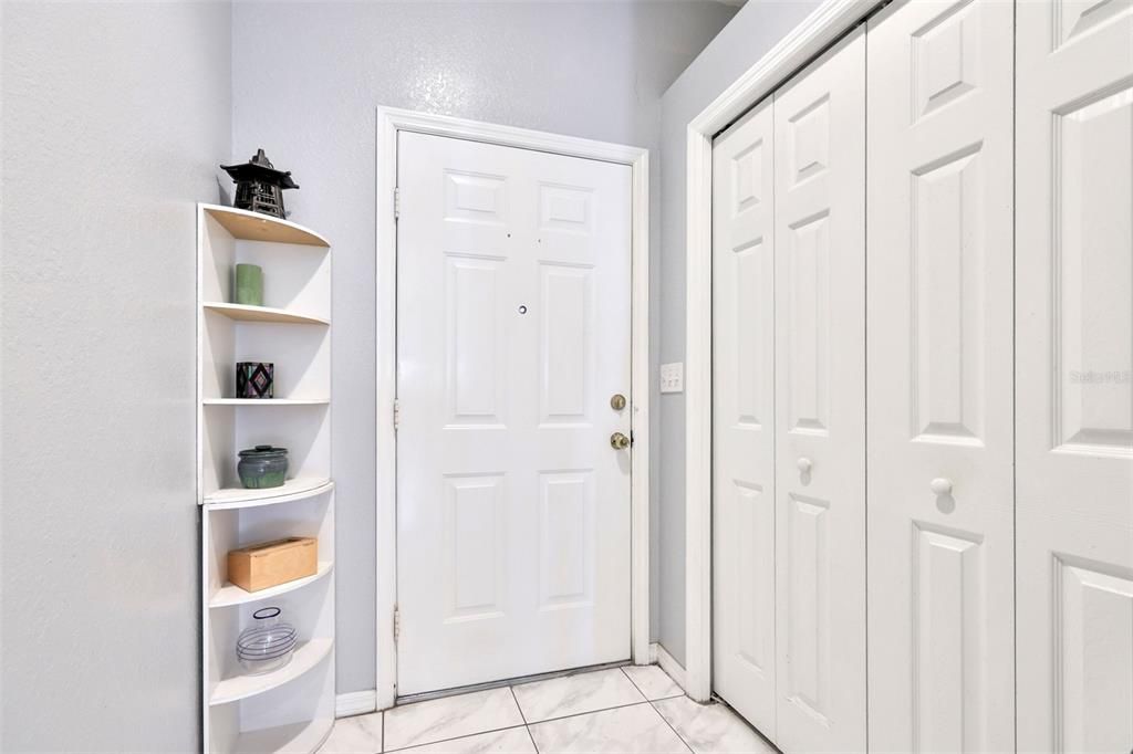 En Venta: $314,900 (3 camas, 2 baños, 1630 Pies cuadrados)