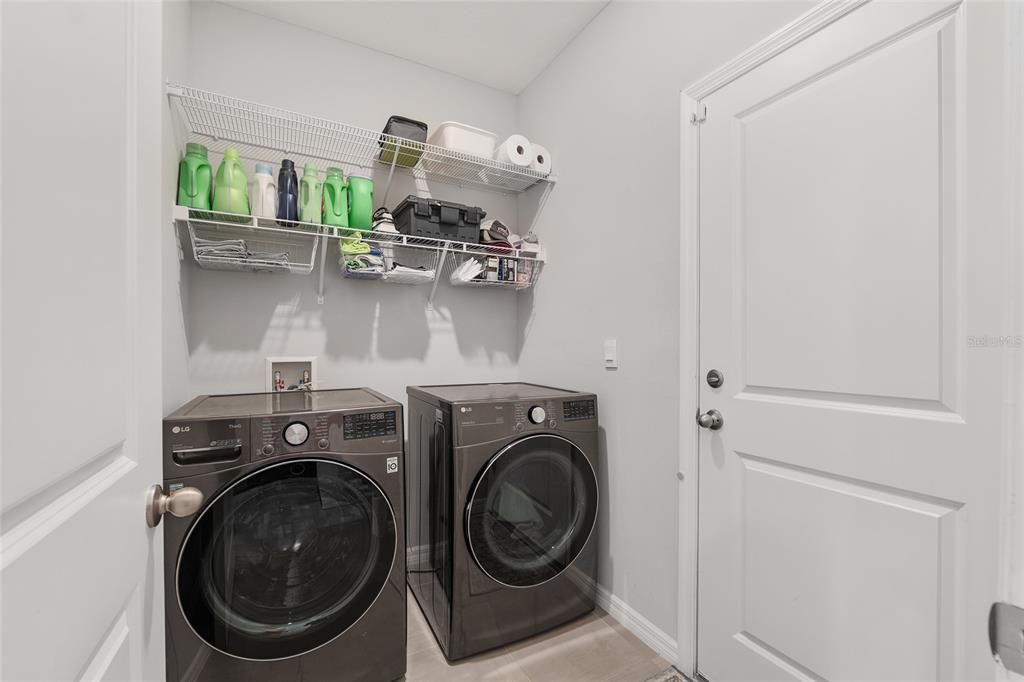Active With Contract: $340,000 (4 beds, 2 baths, 1981 Square Feet)