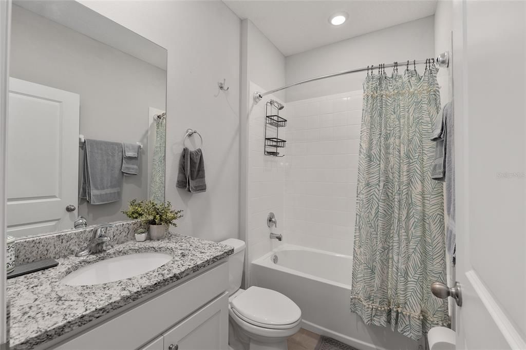 Active With Contract: $340,000 (4 beds, 2 baths, 1981 Square Feet)