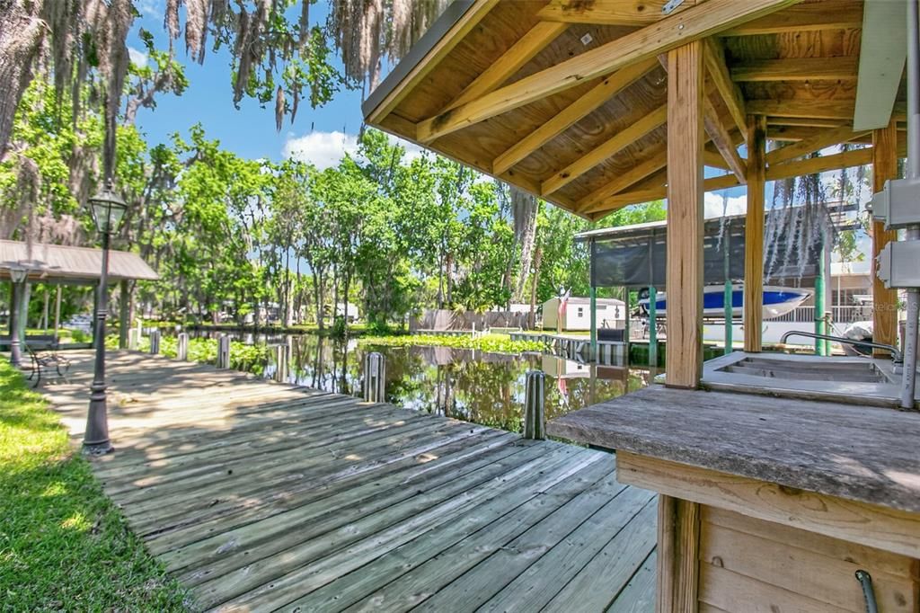 For Sale: $499,000 (3 beds, 2 baths, 1239 Square Feet)