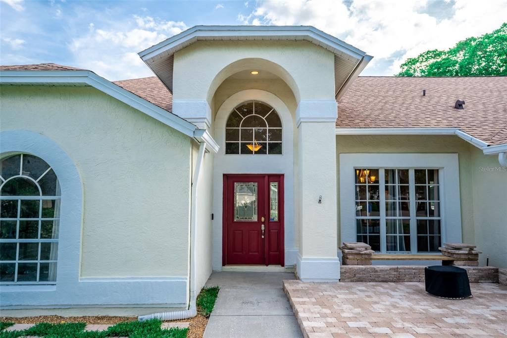 Active With Contract: $900,000 (5 beds, 3 baths, 2997 Square Feet)