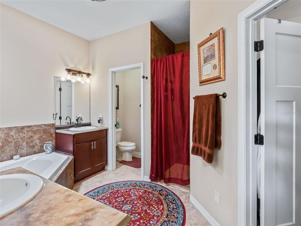 For Sale: $599,000 (3 beds, 2 baths, 1957 Square Feet)