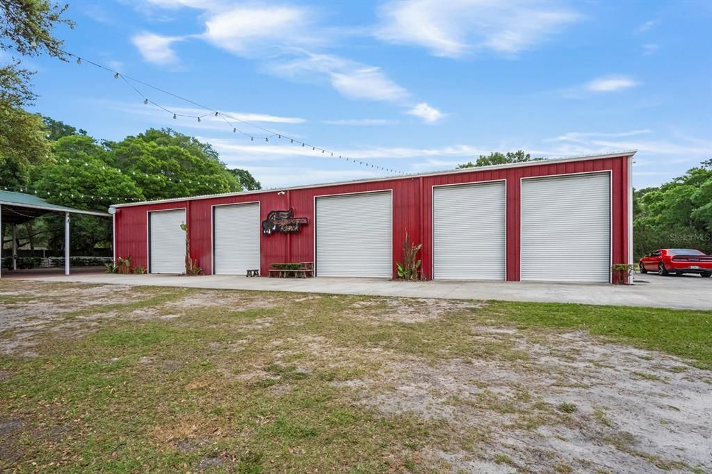 For Sale: $6,900,000 (21.75 acres)