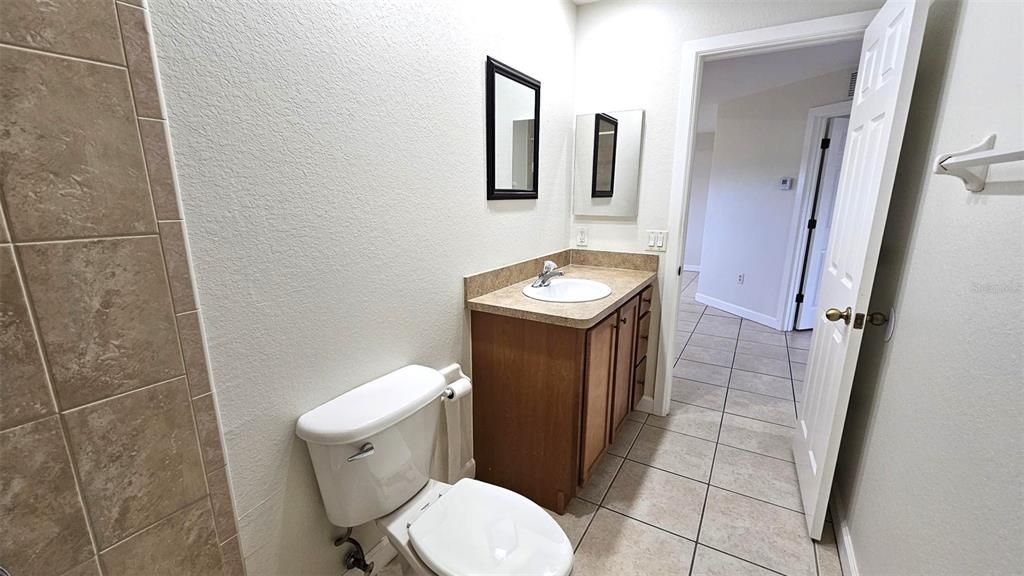 В аренду: $1,450 (2 спален, 2 ванн, 960 Квадратных фут)