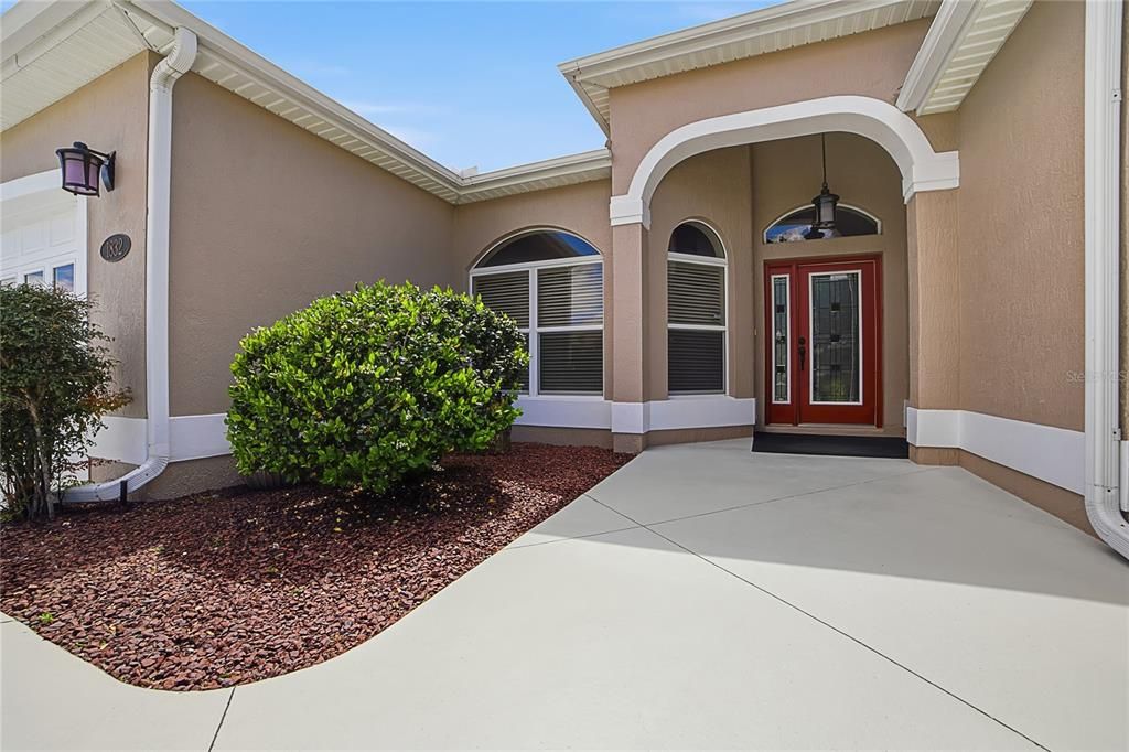 For Sale: $824,900 (3 beds, 2 baths, 2502 Square Feet)