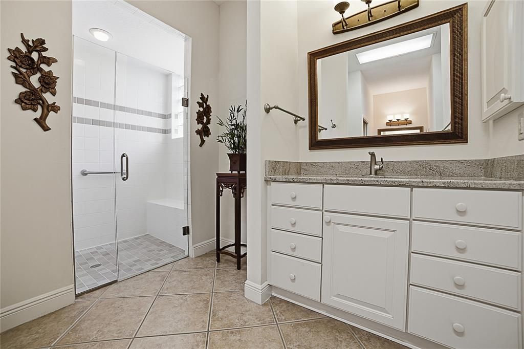 For Sale: $824,900 (3 beds, 2 baths, 2502 Square Feet)