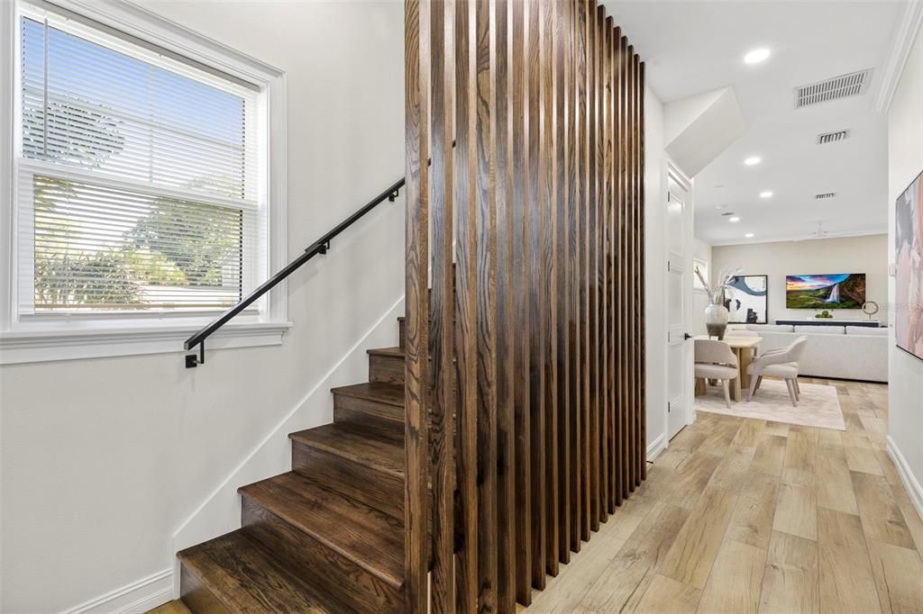 En Venta: $875,000 (4 camas, 3 baños, 2471 Pies cuadrados)