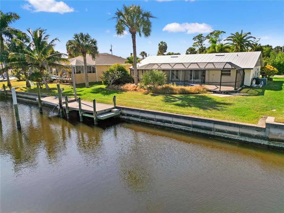 Active With Contract: $400,000 (3 beds, 2 baths, 1586 Square Feet)