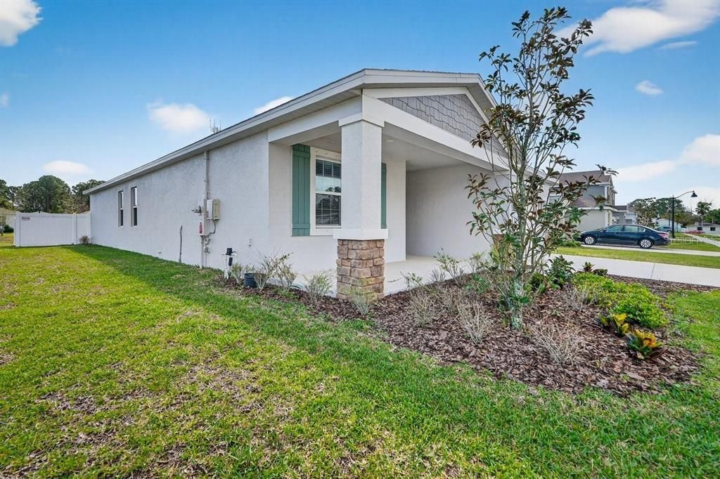 En Venta: $414,900 (4 camas, 3 baños, 2082 Pies cuadrados)