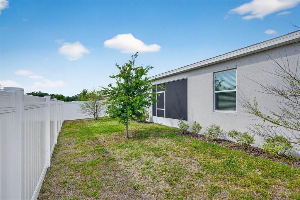 En Venta: $414,900 (4 camas, 3 baños, 2082 Pies cuadrados)