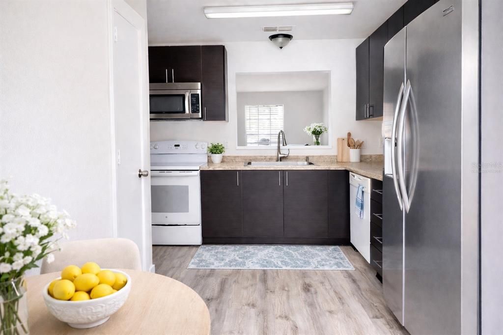 Activo con contrato: $247,900 (2 camas, 2 baños, 1176 Pies cuadrados)
