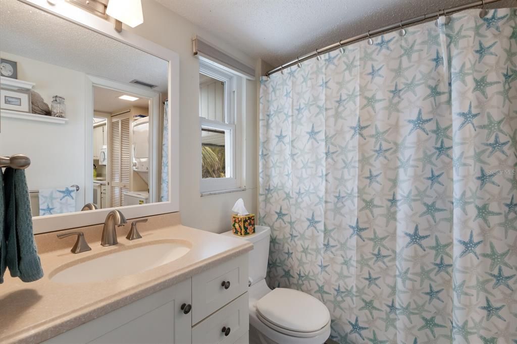 For Sale: $439,900 (1 beds, 1 baths, 590 Square Feet)