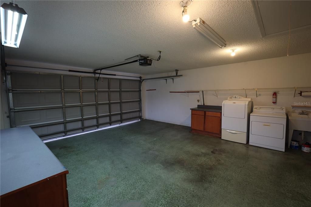 Activo con contrato: $205,000 (2 camas, 2 baños, 1488 Pies cuadrados)