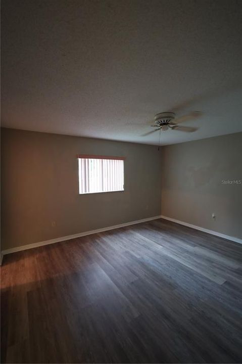 Activo con contrato: $205,000 (2 camas, 2 baños, 1488 Pies cuadrados)