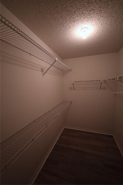 Activo con contrato: $205,000 (2 camas, 2 baños, 1488 Pies cuadrados)