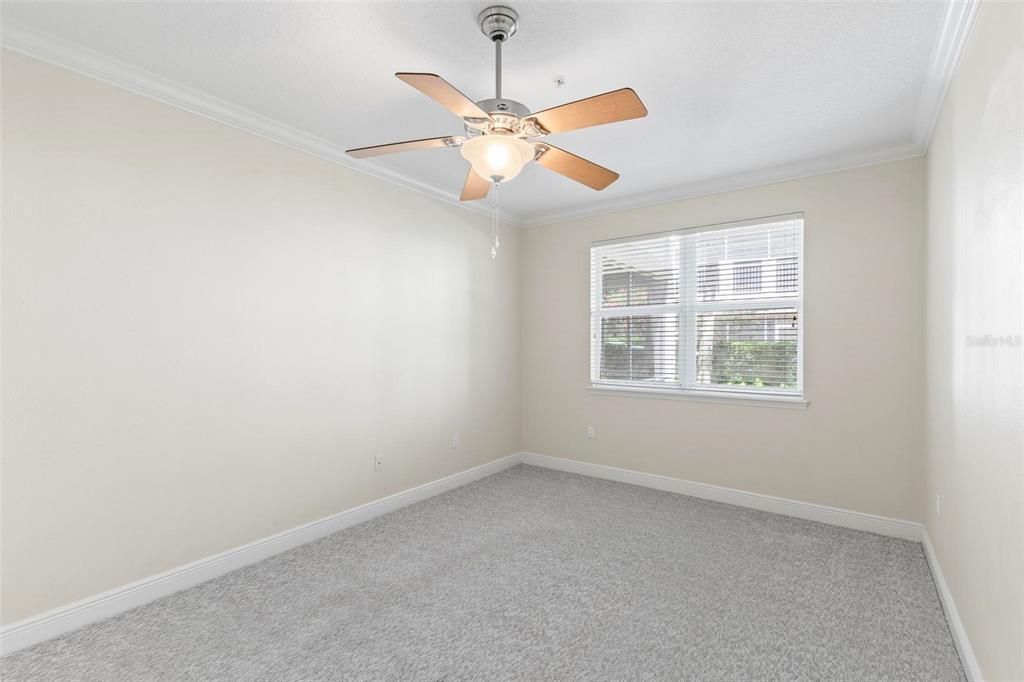 Active With Contract: $1,895 (2 beds, 2 baths, 1115 Square Feet)