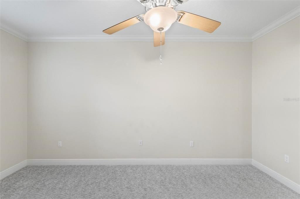 Active With Contract: $1,895 (2 beds, 2 baths, 1115 Square Feet)