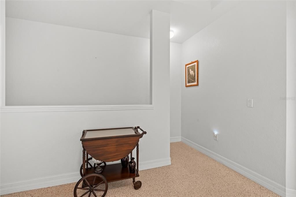 For Sale: $264,900 (2 beds, 2 baths, 1756 Square Feet)