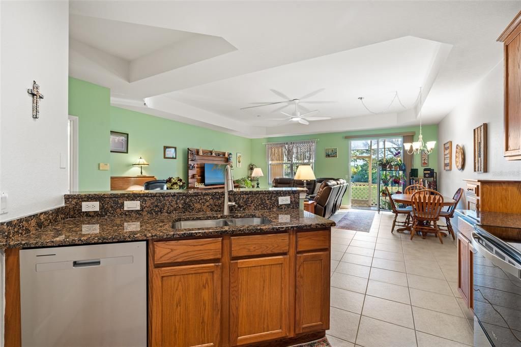 For Sale: $264,900 (2 beds, 2 baths, 1756 Square Feet)