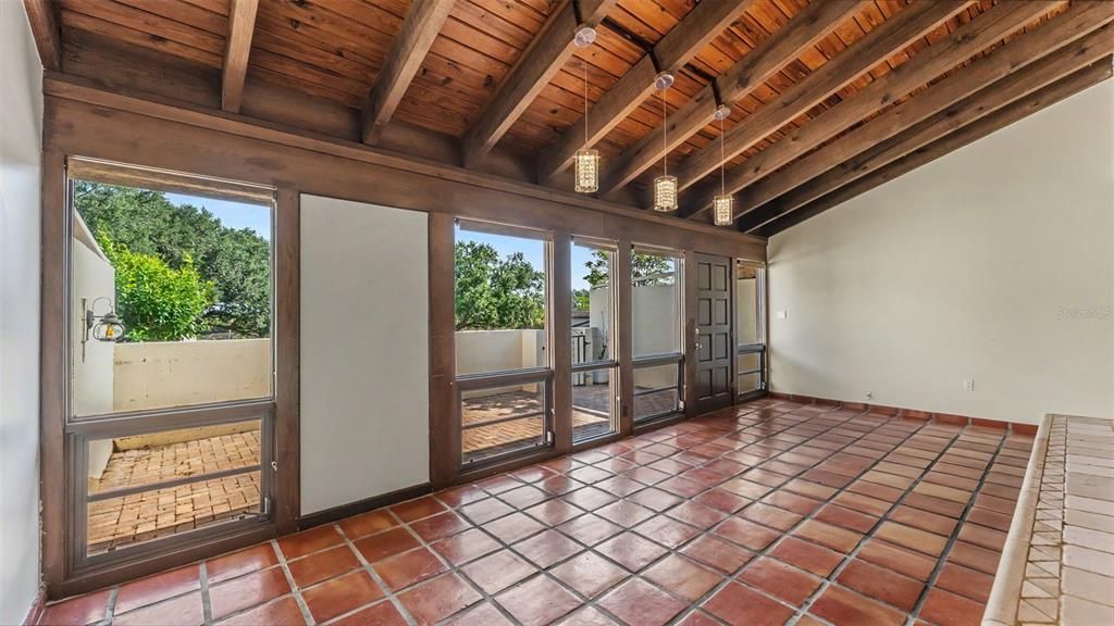 На продажу: $267,000 (3 спален, 3 ванн, 1878 Квадратных фут)